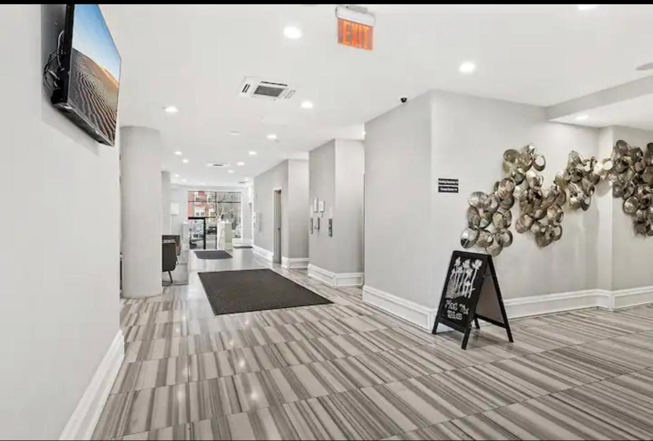 Elite 1br W Pool & Gym Philadelphia