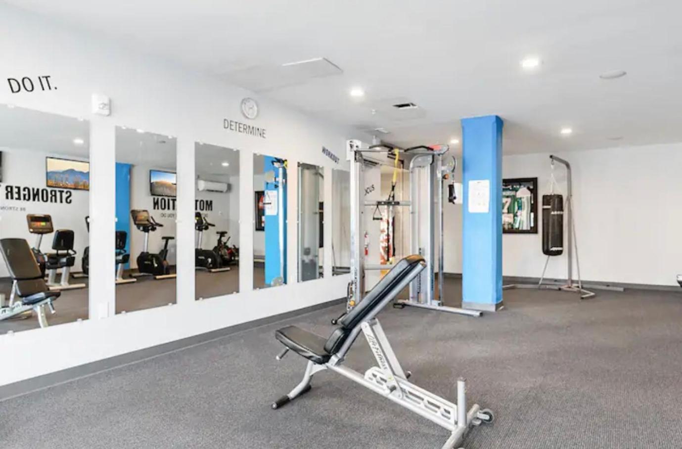 Elite 1br W Pool & Gym Apartment *